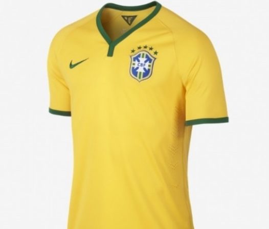 一件队服的最高荣誉是什么? SKT霸气绣上三颗