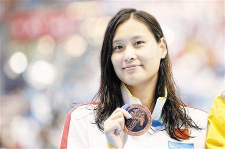 刘翔身边的女人打破中国泳军纪录 等男友求婚
