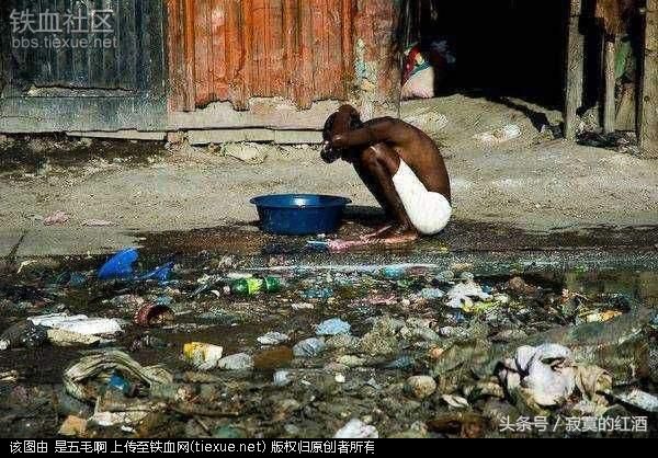 历史上被黑人毁掉的五个国家,一个比一个可惜!(图2) 历史上被黑人毁掉的五个国家,一个比一个可惜!