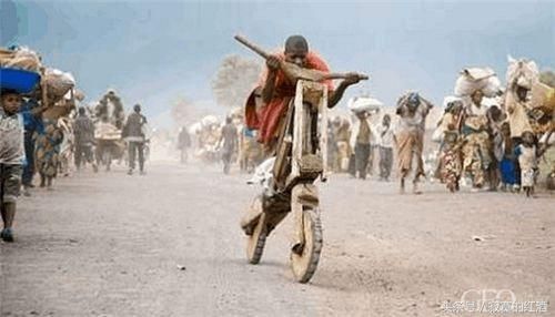 历史上被黑人毁掉的五个国家,一个比一个可惜!(图3) 历史上被黑人毁掉的五个国家,一个比一个可惜!