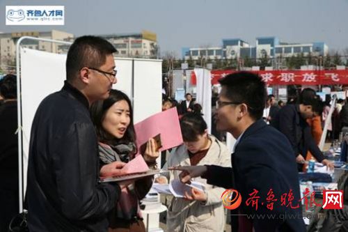 山东护理类人才缺口巨大 男护士资源告急