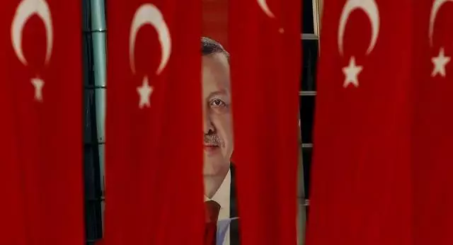 土耳其走向强权政治，入欧不成要当中东老大哥？