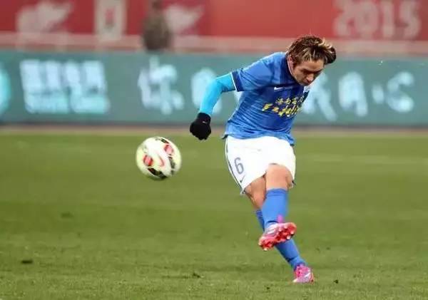 两年狂卖12人仍力压恒大排第一,富力已提出小