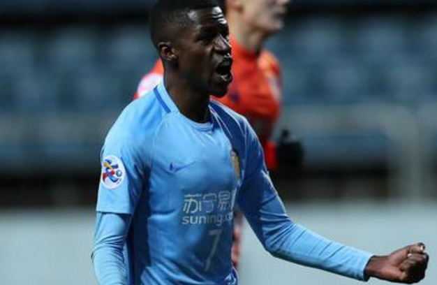 苏宁要专心踢中超了,这回小日本吃了个闷头亏