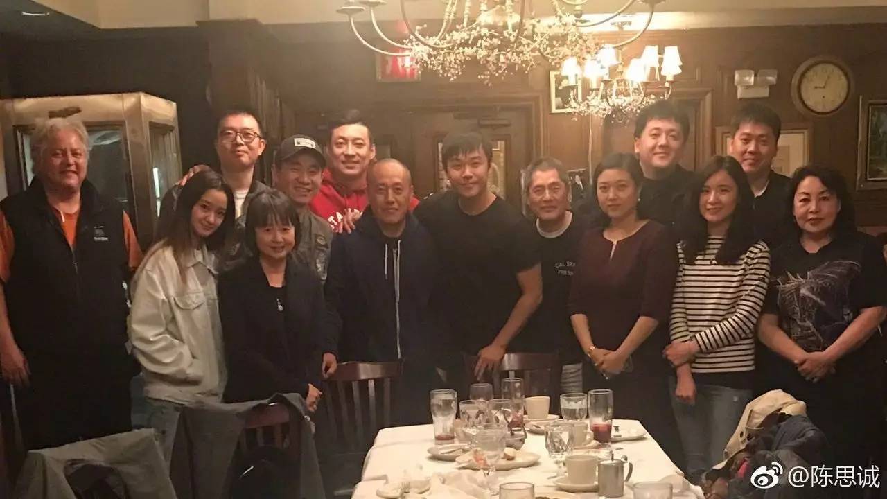 看图说话?陈思诚和女子同桌吃饭被骂再出轨,场