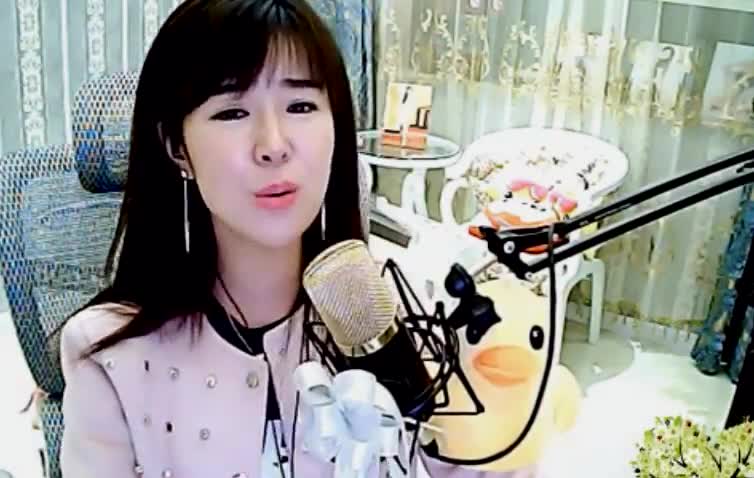 美女主播紫菱深情演唱《杜十娘》没得说 好听