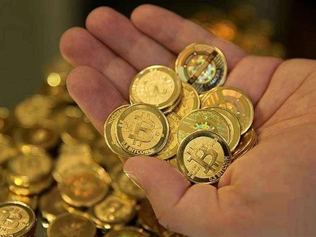 一不留神，比特币八年来首次破万，这一波涨势是谁在助澜？_手机凤凰网