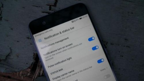 华为P10使用技巧指南:让你轻松变身超级玩家二哈恶搞表情包图片