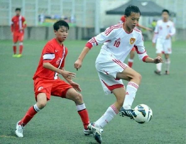 中国足球又一超新星横空出世,满分传球潜力无