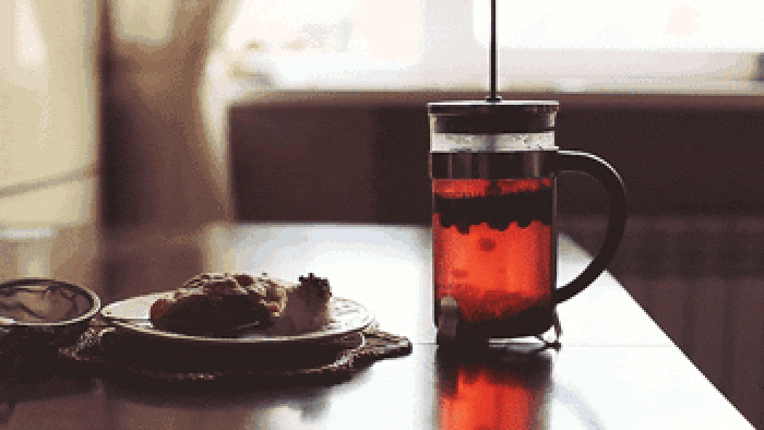 别急着喝浓茶