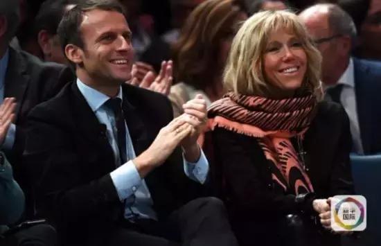 法国最年轻的总统 熟用毛邓语录