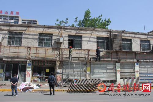 济南千佛山街道拆违建13万余平米 八成是沿街门头房