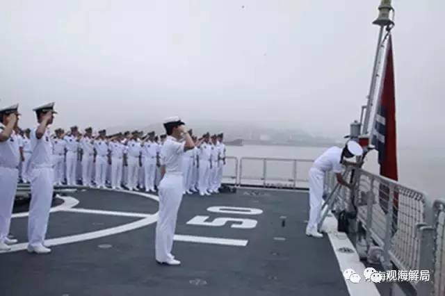 厉害了！海军首位女副舰长获团中央表彰