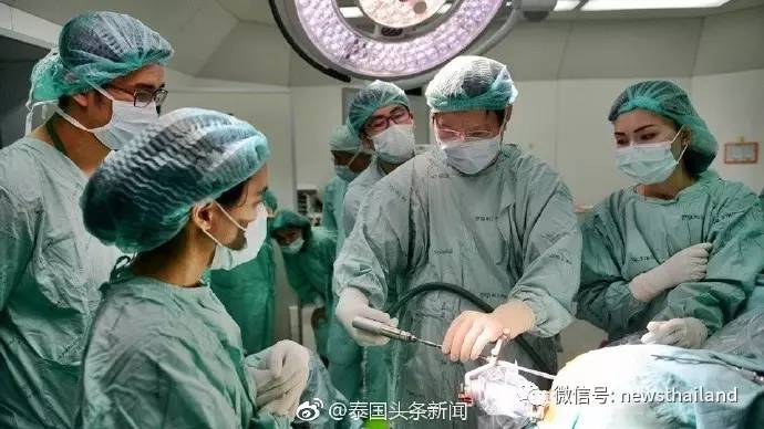 拉玛提波迪医院完成亚洲首例机器人帮治疗脑癌病人手术