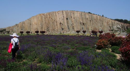 航拍世界奇观:青岛马山地质公园-马山石林