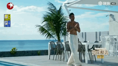 包奕凡跳舞.mp4_1494558403