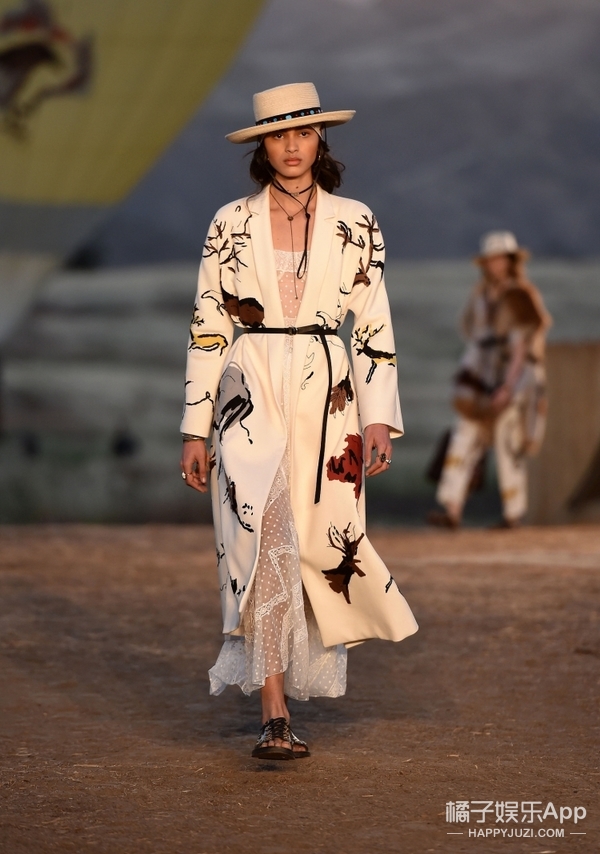 DIOR2018早春大秀!从场地选择到秀场服饰,不