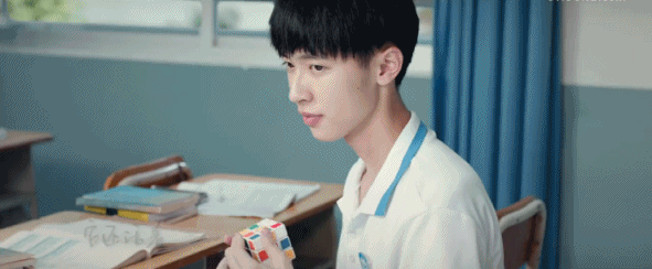 壁纸 剧照 视频截图 591_244 gif 动态图 动图