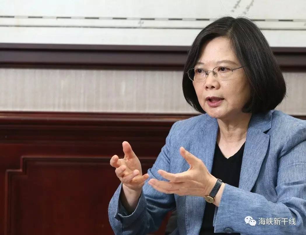 小英真谦卑才能解困局_手机凤凰网