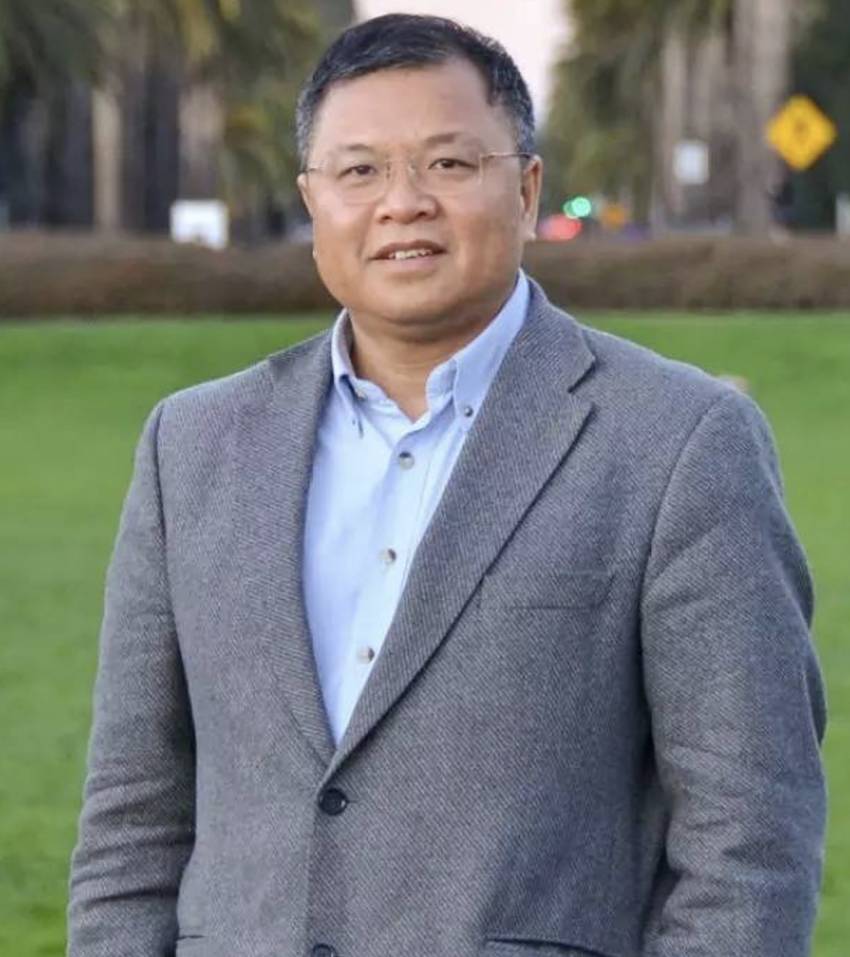 致敬! 他的回国,让某国的航母演习舰队后退100