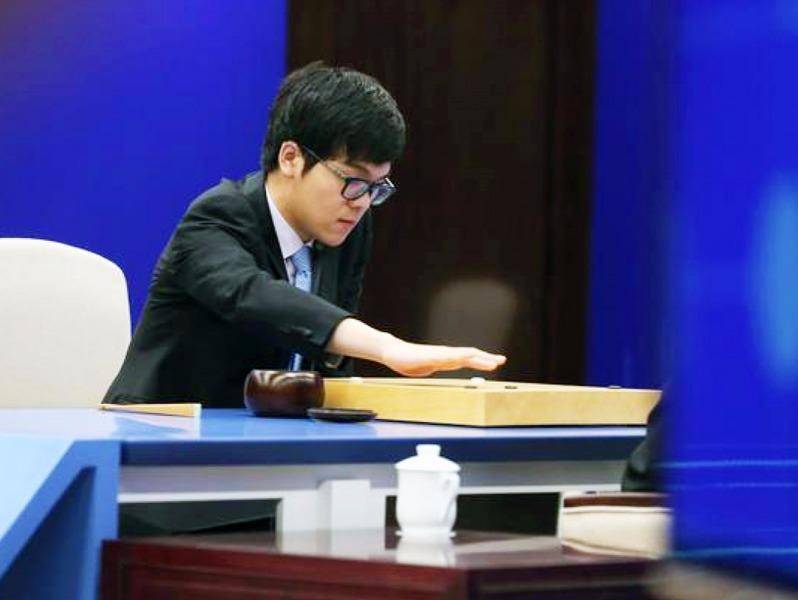 AlphaGo来袭、谷歌TPU芯片发力,英特尔和英伟达该如何应对?