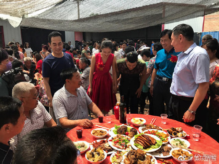 8da70a60gy1ffoxn45lz8j20hs0dc0ux