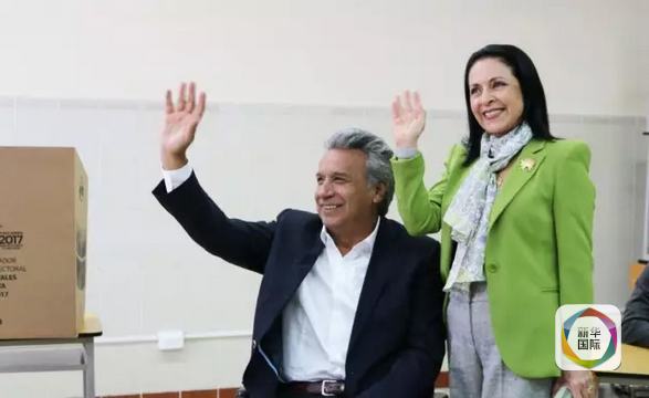 厄瓜多尔传奇:坐着轮椅当选的总统莫雷诺