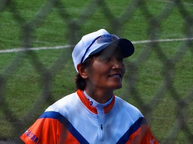 中国人却加入日本国籍,代表日本出场,父亲死也