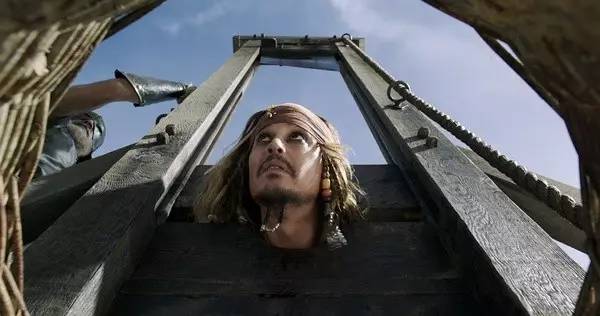 影评下午茶丨《加勒比海盗5:死无对证》、《异