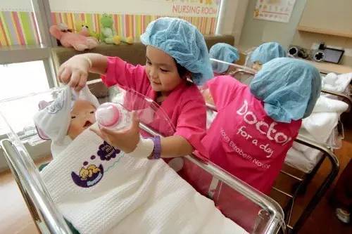 看看全球各地的儿童医院，希望有一天我的儿童节夙愿也能够实现