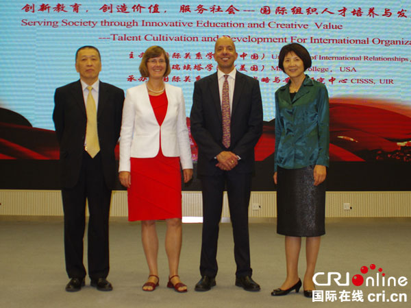 ͼƬĬ�ϱ���