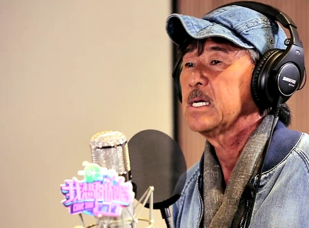 70岁林子祥《男儿当自强》气势满分 整首歌都