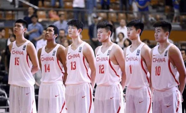 输给韩国遭遇淘汰，但这支中国男篮却赢得所有人掌声