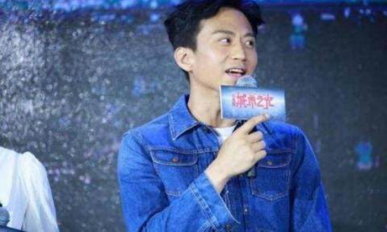 被问何时生小孩,刘诗诗五个字搞得邓超一脸尴尬