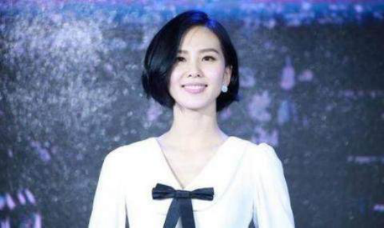 被问何时生小孩,刘诗诗五个字搞得邓超一脸尴尬