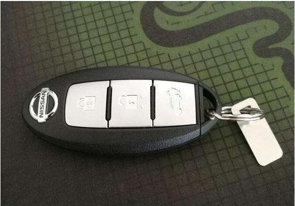 车钥匙的小铁片有什么用？这个可不能扔啊！