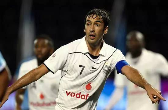 8国拉黑的卡塔尔堕落成啥样了,看病不要钱,油