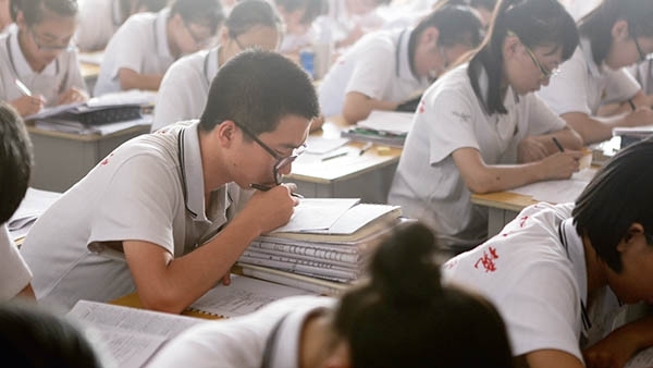 河北衡水某中学高三学生为高考做最后冲刺复习