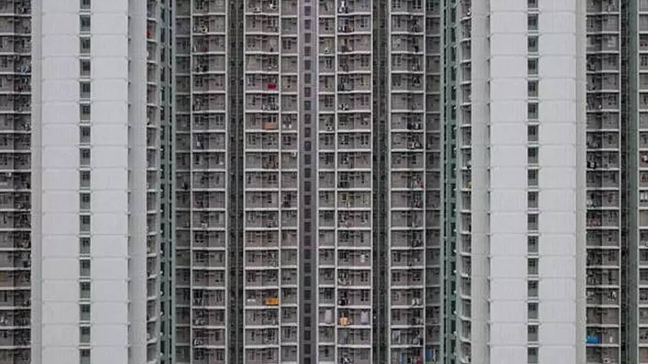 现实版的香港鸽子笼,传说中的港岛千尺豪宅哪去了?