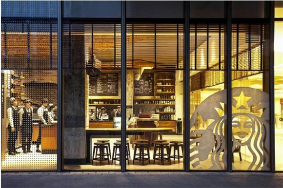 央广《王冠红人馆》财经报告:星巴克成功有道