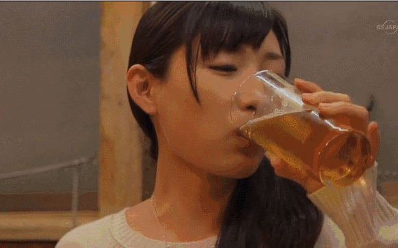 和歌子喝酒不是为了浇愁,而是为了每个下班之后都给自己搭配了可口