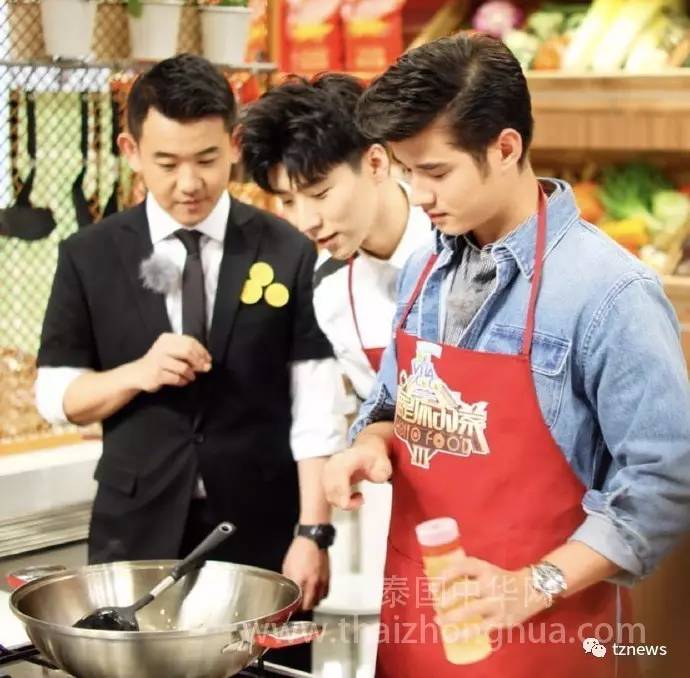 【泰星】马里奥参加中国美食综艺秀  亲自下厨房做泰国菜