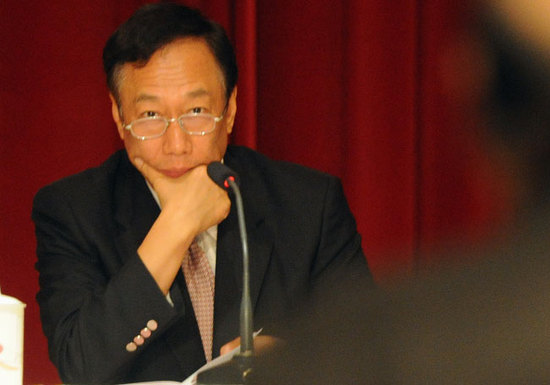 郭台铭率豪华财团买东芝芯片 西部数据横插一刀想独家谈判