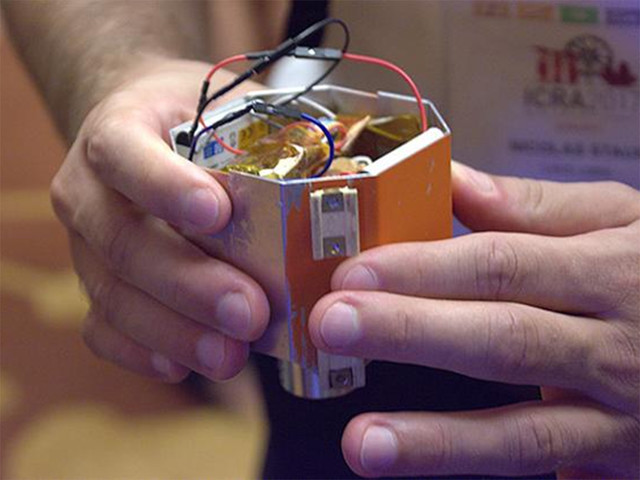 日本开发小型行星探测机器人:带陀螺仪精确着陆