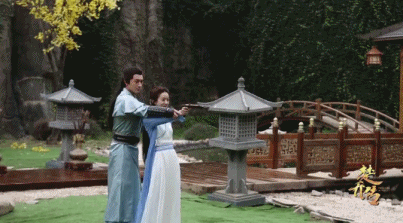 《楚乔传》楚乔学箭虐狗不断,戏外赵丽颖林更新持续笑场ng