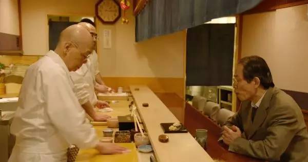 日本寿司之神小野二郎:用一辈子追求极致的料