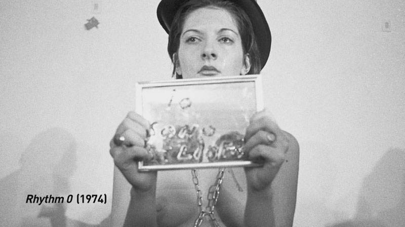 30岁了还没结婚?不如收拾一下改变世界呀~ | 意外_凤凰财经