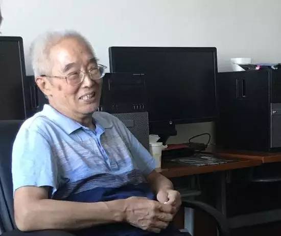 78岁院士刘先林：在高铁二等座上工作很平常