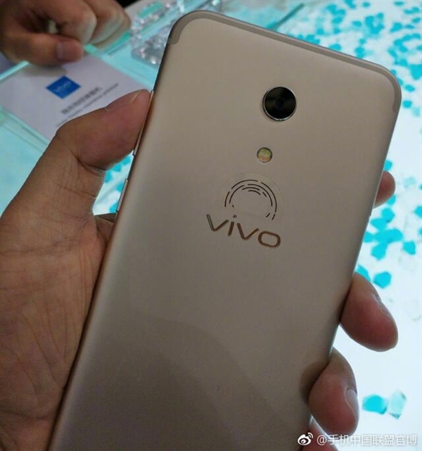 高通发布第三代超声波指纹:屏下隐藏式解锁终于到来