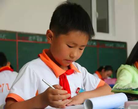 点赞！内蒙古9岁公益“小达人”立志要做真正的志愿者